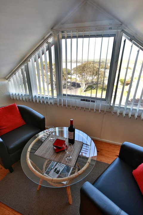 Stamps Of Stanley - Lennox Head Accommodation 12