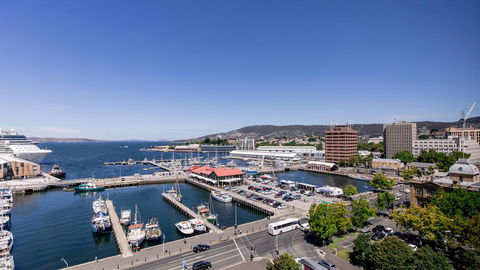 Hotel Grand Chancellor Hobart - Lennox Head Accommodation 1