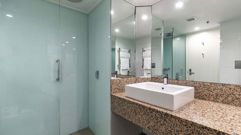 Hotel Grand Chancellor Hobart - Lennox Head Accommodation 4