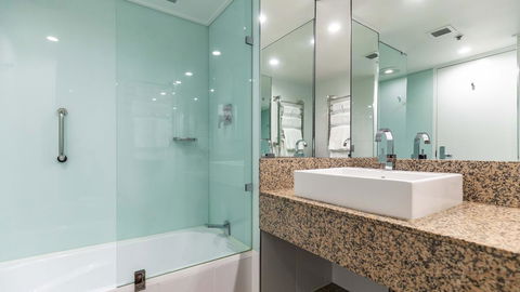 Hotel Grand Chancellor Hobart - Lennox Head Accommodation 12