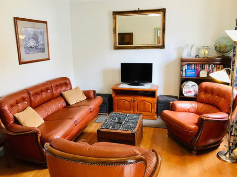 Omaroo House - Panoramic Water Views - Lennox Head Accommodation 21