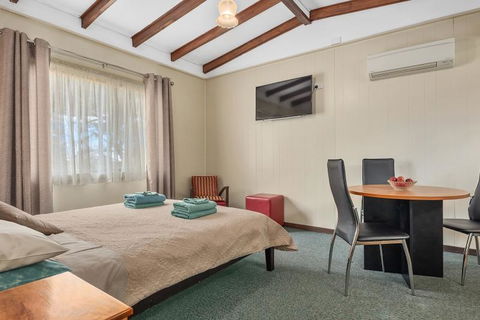 Green Views - Lennox Head Accommodation 0
