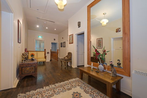 Edinburgh Gallery Bed & Breakfast - Lennox Head Accommodation 4