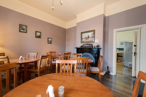 Edinburgh Gallery Bed & Breakfast - Lennox Head Accommodation 6
