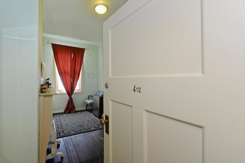 Edinburgh Gallery Bed & Breakfast - Lennox Head Accommodation 26