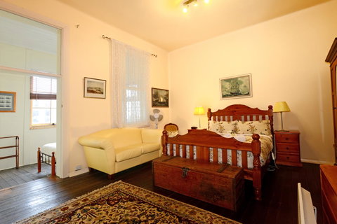 Edinburgh Gallery Bed & Breakfast - Lennox Head Accommodation 34