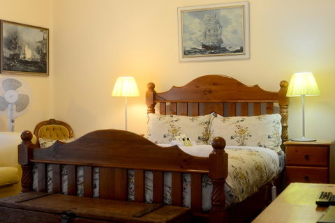 Edinburgh Gallery Bed & Breakfast - Lennox Head Accommodation 43