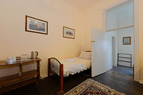 Edinburgh Gallery Bed & Breakfast - Lennox Head Accommodation 40