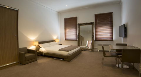 Ikon Hotel - Lennox Head Accommodation 1