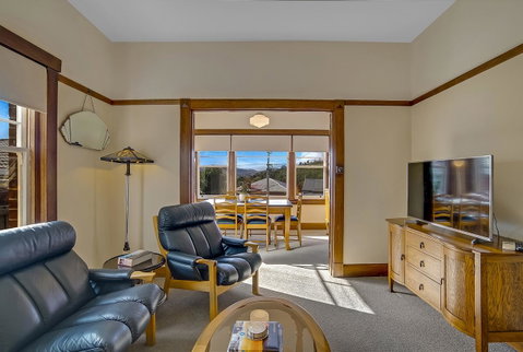Gorgeous Hobart Accommodation - Park On Park - New Town - Lennox Head Accommodation 10