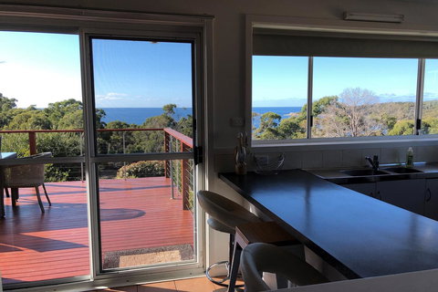 BAY OF FIRES SEACHANGE Ocean Frontage - Lennox Head Accommodation 3