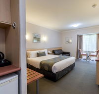 The Waverley International Hotel - Lennox Head Accommodation