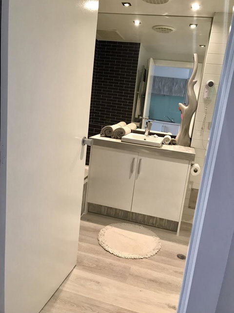 Lorne World - Lennox Head Accommodation 6