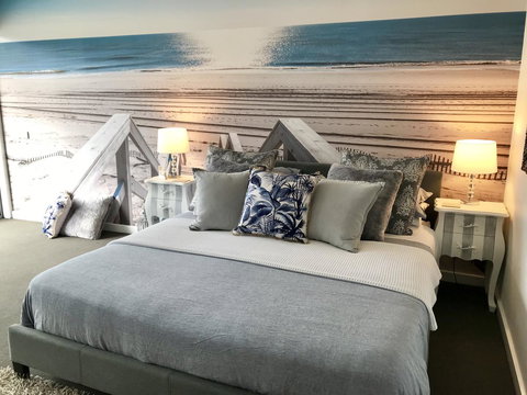 Lorne World - Lennox Head Accommodation 3