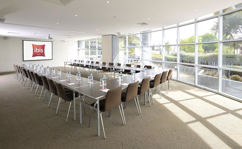 Ibis Melbourne - Glen Waverley - Lennox Head Accommodation 26