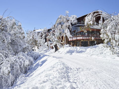 Astra Falls Creek - Lennox Head Accommodation 3