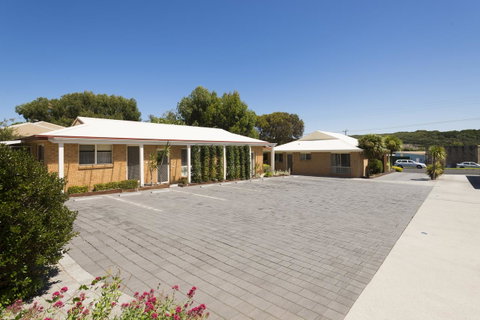 Port Campbell Parkview Motel & Apartments - Lennox Head Accommodation 37