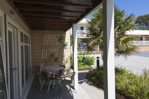 Port Campbell Parkview Motel & Apartments - Lennox Head Accommodation 32