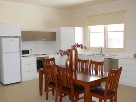 The Victoria Apartments - Lennox Head Accommodation 21