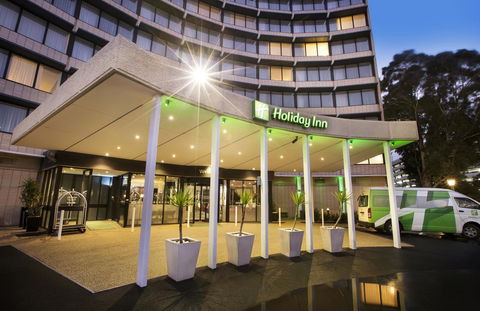 Holiday Inn Melbourne Airport, An IHG Hotel - Lennox Head Accommodation 0