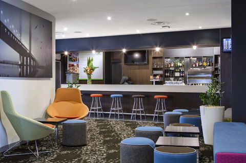 Holiday Inn Melbourne Airport, An IHG Hotel - Lennox Head Accommodation 3