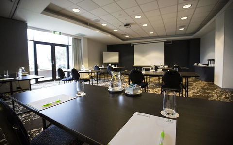 Holiday Inn Melbourne Airport, An IHG Hotel - Lennox Head Accommodation 23