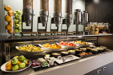 Holiday Inn Melbourne Airport, An IHG Hotel - Lennox Head Accommodation 21