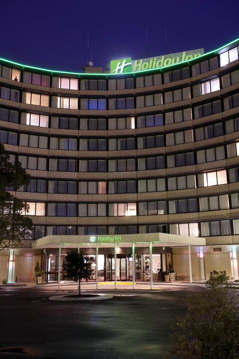Holiday Inn Melbourne Airport, An IHG Hotel - Lennox Head Accommodation 12
