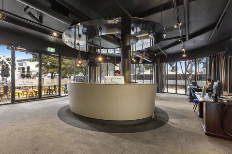 Melbourne Holiday Apartments Flinders Wharf - Lennox Head Accommodation 8