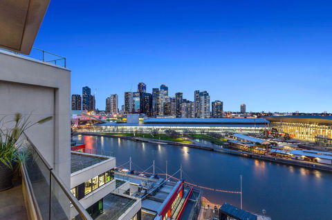 Melbourne Holiday Apartments Flinders Wharf - Lennox Head Accommodation 5
