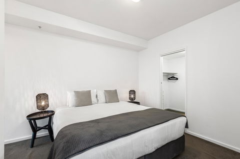 Melbourne Holiday Apartments Flinders Wharf - Lennox Head Accommodation 13