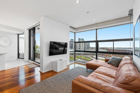 Melbourne Holiday Apartments Flinders Wharf - Lennox Head Accommodation 6