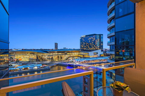 Melbourne Holiday Apartments Flinders Wharf - Lennox Head Accommodation 14
