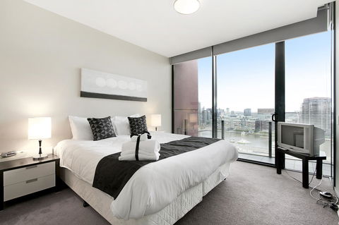 Docklands Private Collection - NEWQUAY - Lennox Head Accommodation 27