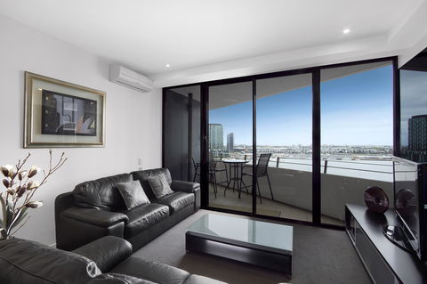 Docklands Private Collection - NEWQUAY - Lennox Head Accommodation 26