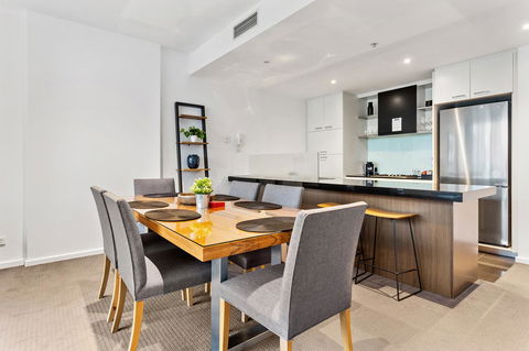 Docklands Private Collection - NEWQUAY - Lennox Head Accommodation 10