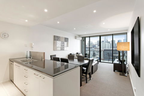 Docklands Private Collection - NEWQUAY - Lennox Head Accommodation 43