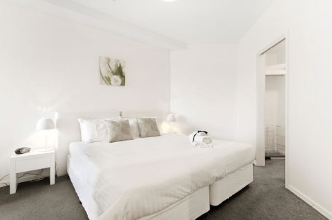 Docklands Private Collection - NEWQUAY - Lennox Head Accommodation 35