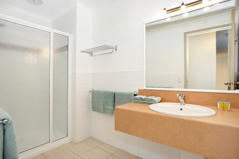 Comfort Inn Warrnambool International - Lennox Head Accommodation 28