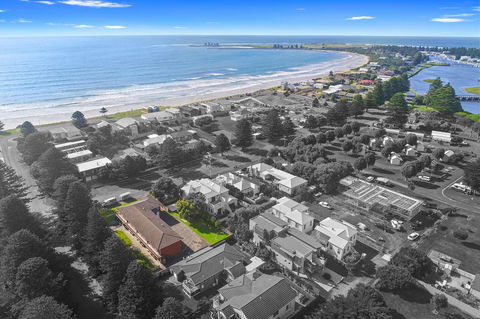Eastern Beach Holiday Units - Lennox Head Accommodation 7