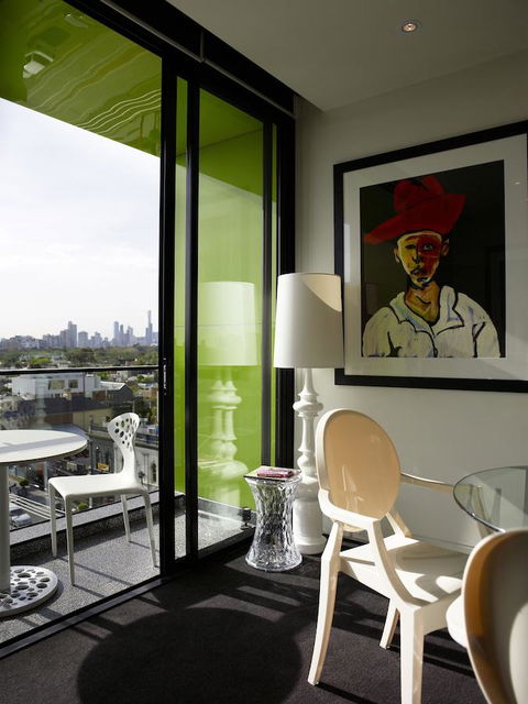 The Cullen Melbourne - Art Series - Lennox Head Accommodation 5