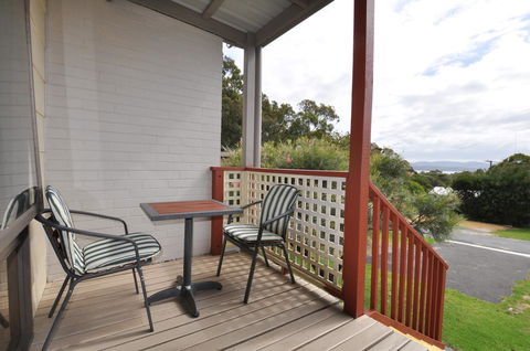 Ballymena Holiday Units - Lennox Head Accommodation 4