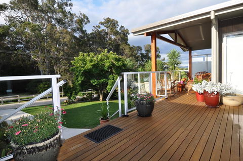Ballymena Holiday Units - Lennox Head Accommodation 2
