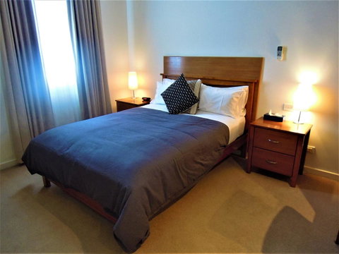 Plough Hotel - Lennox Head Accommodation 6