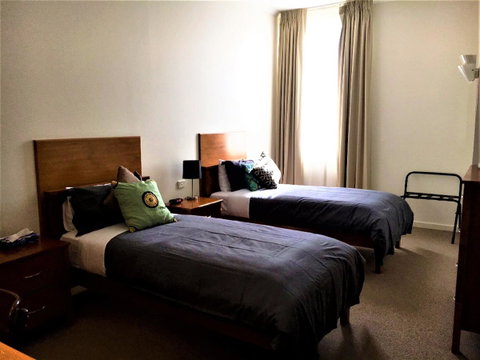 Plough Hotel - Lennox Head Accommodation 9