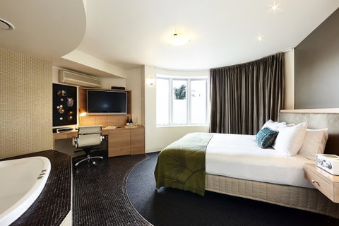 Saint Kilda Beach Hotel - Formerly Rydges St Kilda - Lennox Head Accommodation 1