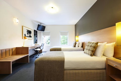 Saint Kilda Beach Hotel - Formerly Rydges St Kilda - Lennox Head Accommodation 9
