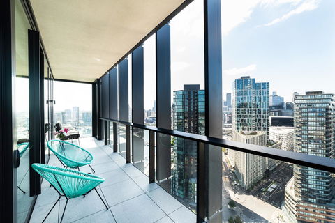 Melbourne Private Apartments - Collins Wharf Waterfront, Docklands - Lennox Head Accommodation 7