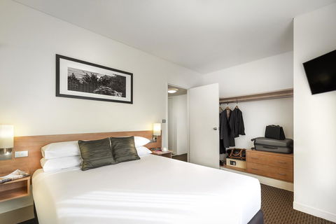 Ibis Melbourne Hotel And Apartments - Lennox Head Accommodation 13