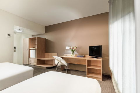 Ibis Melbourne Hotel And Apartments - Lennox Head Accommodation 8
